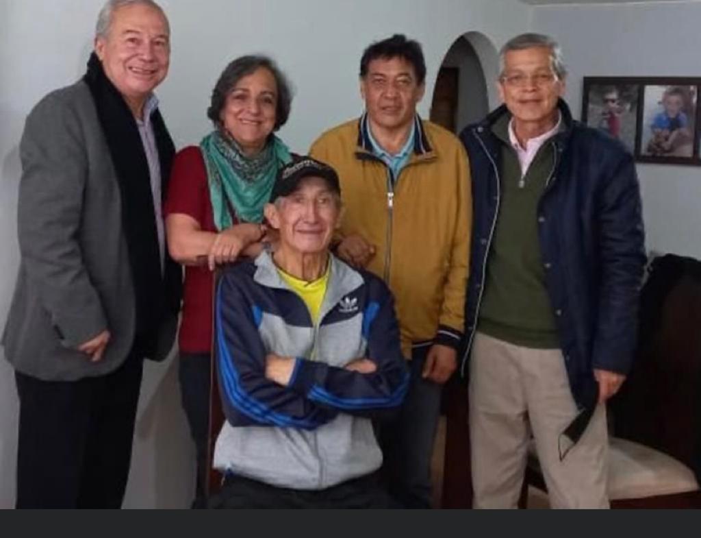 PHOTO-2022-09-06-18-37-36 UNA DOLOROSA DESPEDIDA