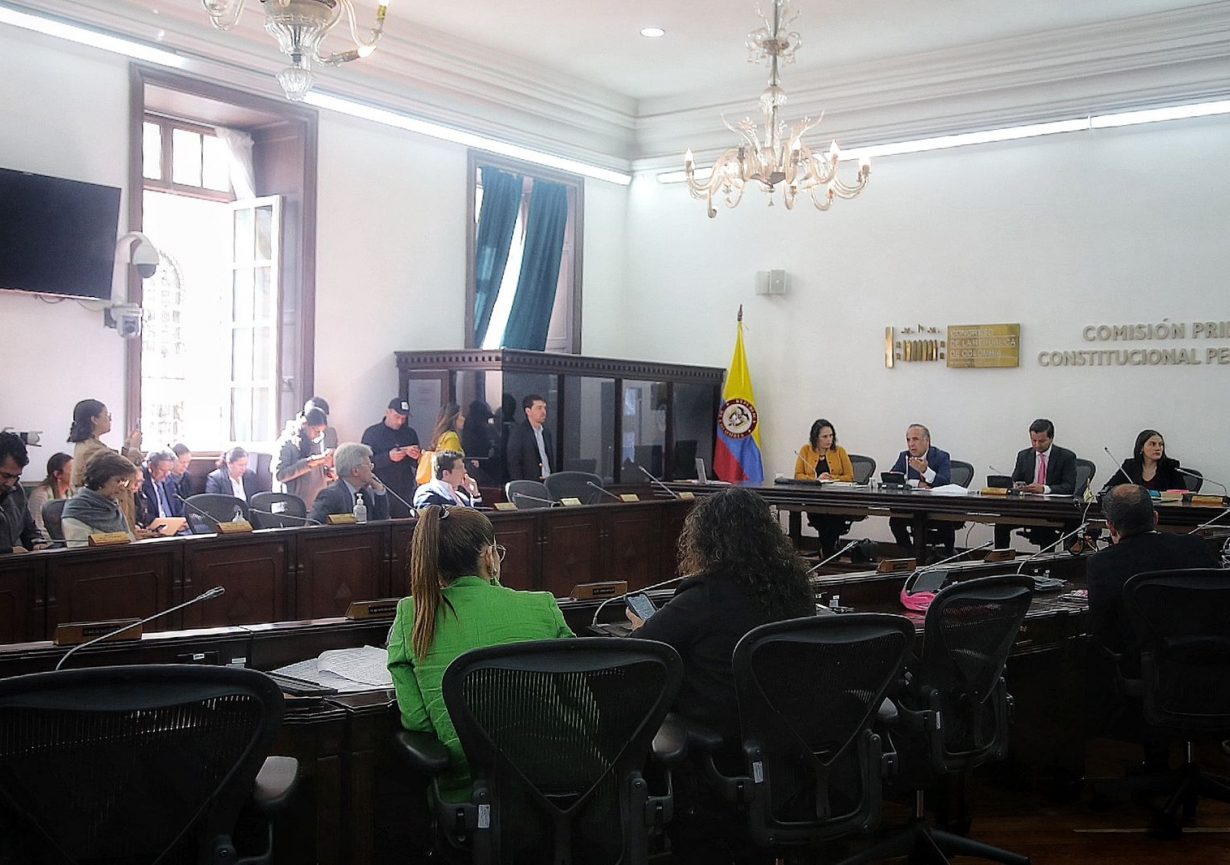 Congresistas manifestaron preocupación por demoras en mega obra del Metro de Bogotá