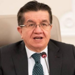El servicio de salud tiene hoy un deterioro severo: exministro Ruiz