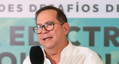 lidio Presidente del Congreso urge reformas que garanticen estabilidad energética y tarifas justas a usuarios