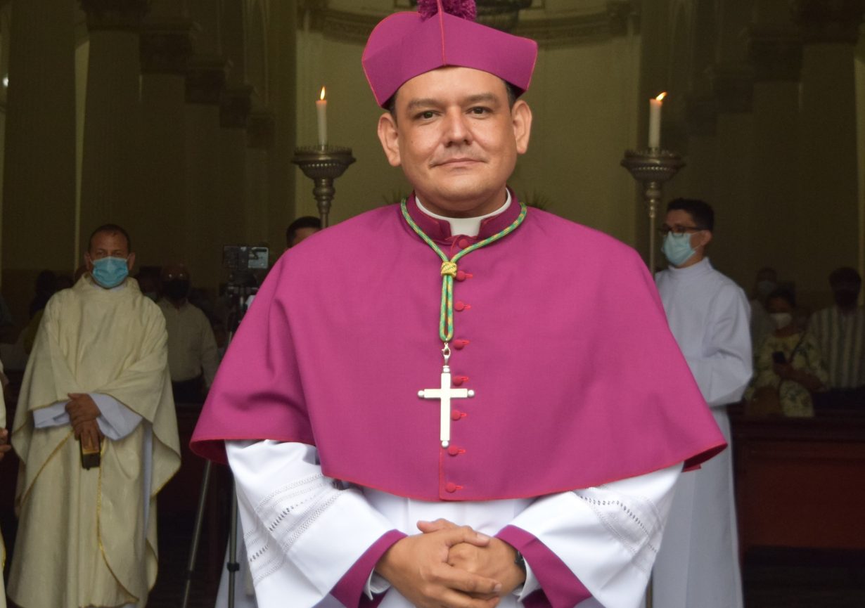 Venezolanos por ahora no pueden regresar a su país: obispo de Tibú