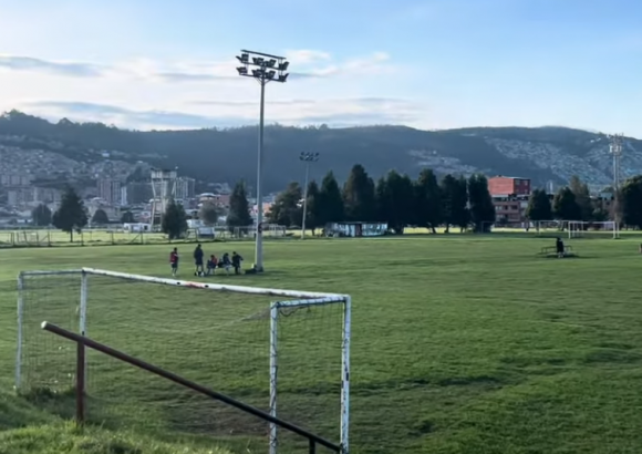Los Calidosos escuela de fútbol para mayores